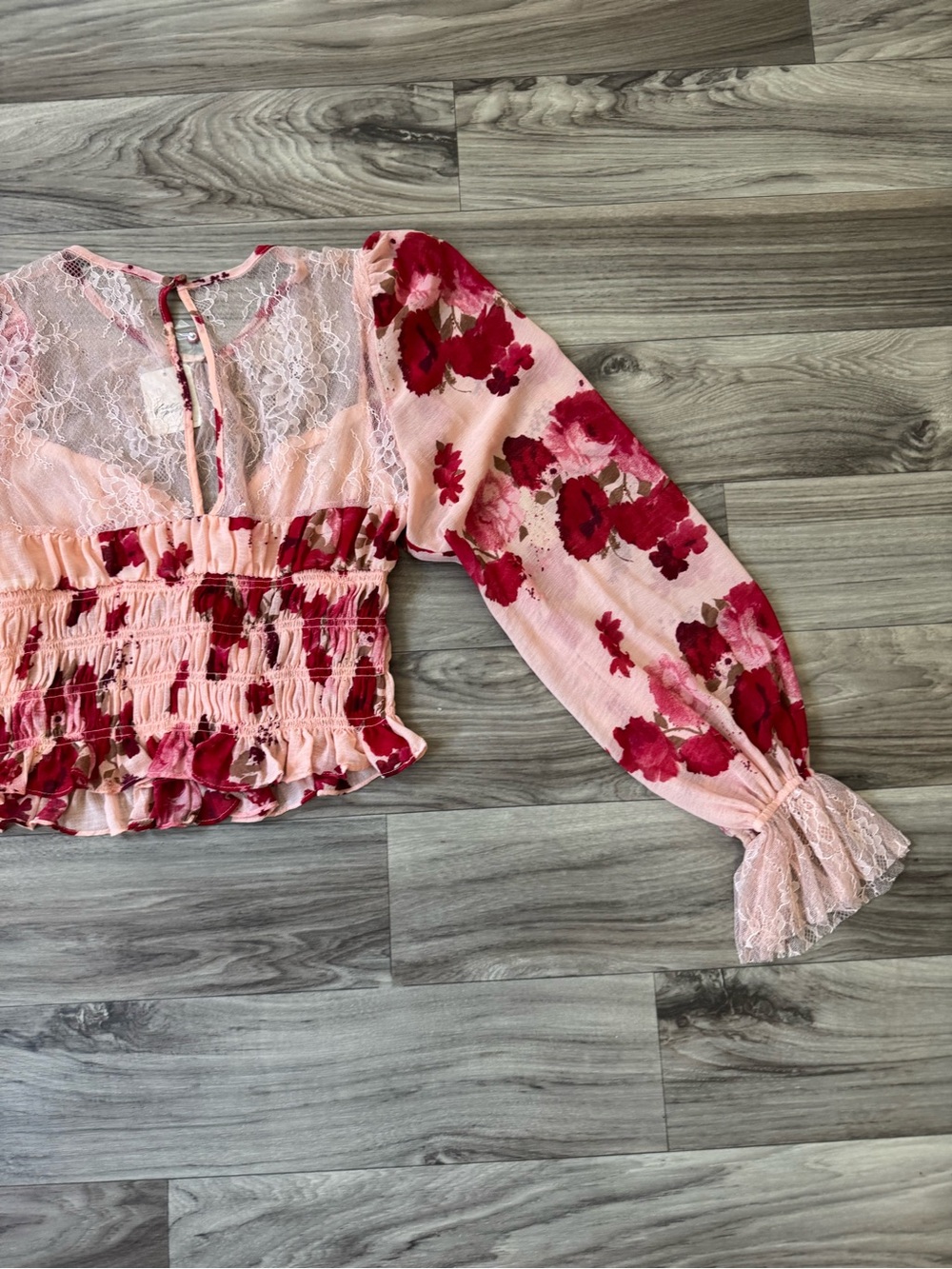 NWT Free People Daphne Blouse in Romantic Combo Lace Yoke Puff Sleeve Size Med - Picture 12 of 12